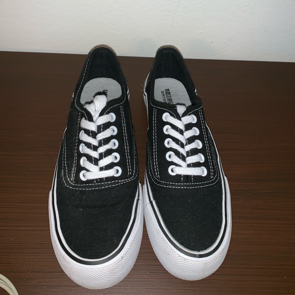 Black and White Mossimo Sneakers, size 7